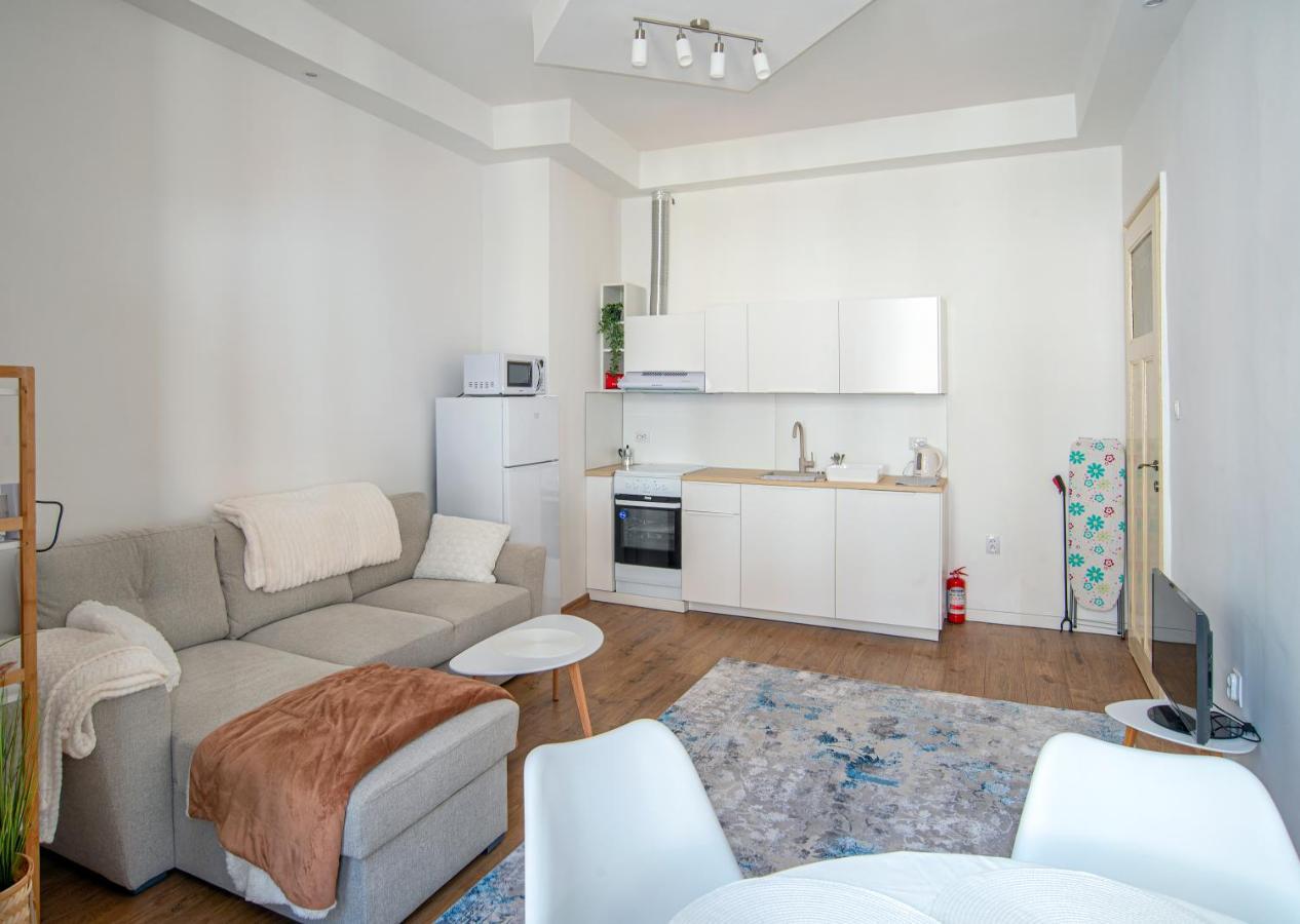 Supreme Luxury Top Central 1 Bedroom Apartment โซเฟีย ภายนอก รูปภาพ